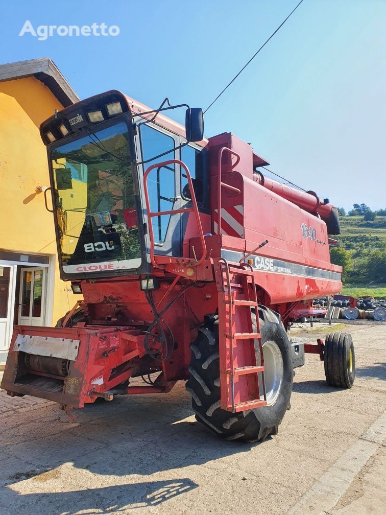 用于获取部件的联合收割机 Case IH 1640 Dezmembram