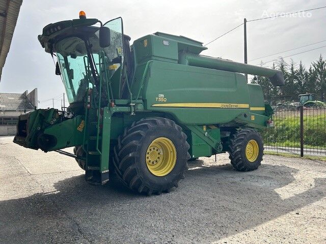 联合收割机 John Deere T550